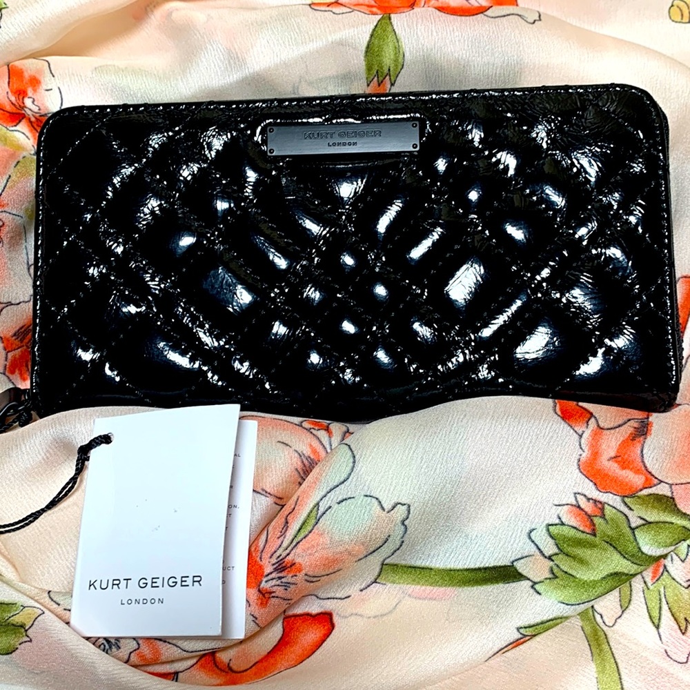 NWT Kurt Geiger London Zip Around Leather Wallet
